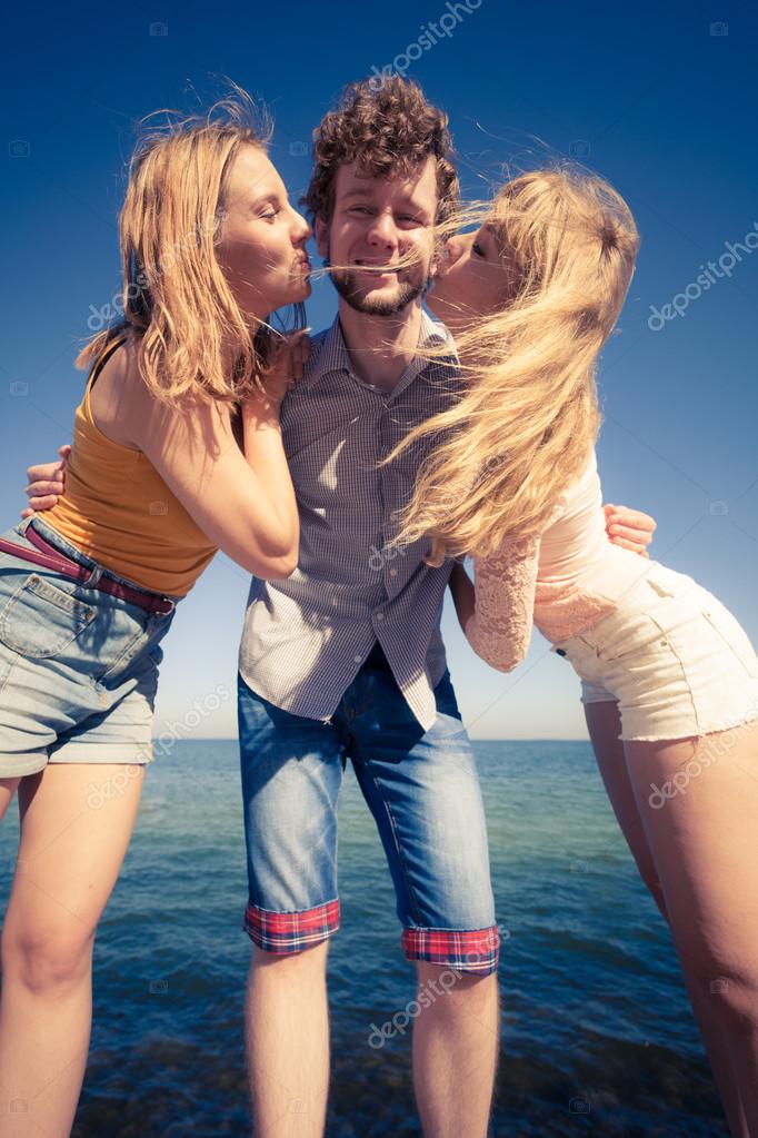 zwei-maedchen-ein-junge-rimi-sen-nackte-heisse-bilder