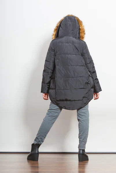 Chica de moda en chaqueta — Foto de Stock