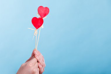 Erkek el ile sopa Kalpler