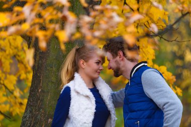 Aşık çift romantik Tarih tadını çıkarın.