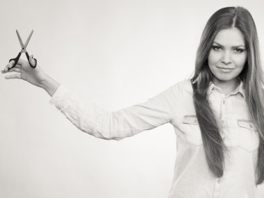 Bayan gösteren Araçlar gülümseyen.