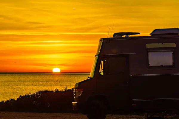 Camper Napkeltekor Földközi Tenger Partján Costa Del Sol Andalucia Spanyolország — Stock Fotó