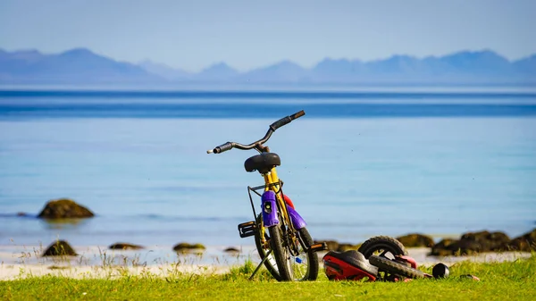 Child Bike Safety Helmet Parked Beach Seashore Summer Lofoten Archipelago — Stock Photo, Image