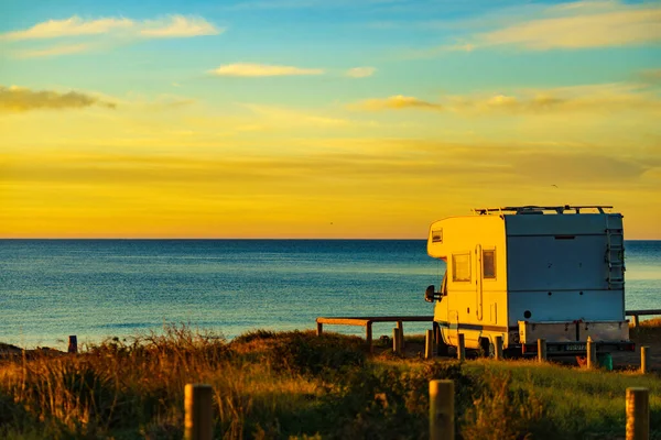 Camper Vid Soluppgången Medelhavskusten Calblanque Park Murcia Spanien Camping Naturstrand — Stockfoto