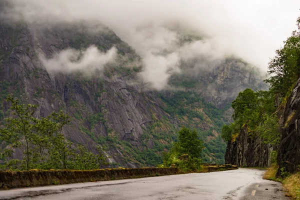 Norwegian Landscape Old Road Fjord Eidfjorden Norway Hordaland Foggy Rainy — Stock Photo, Image