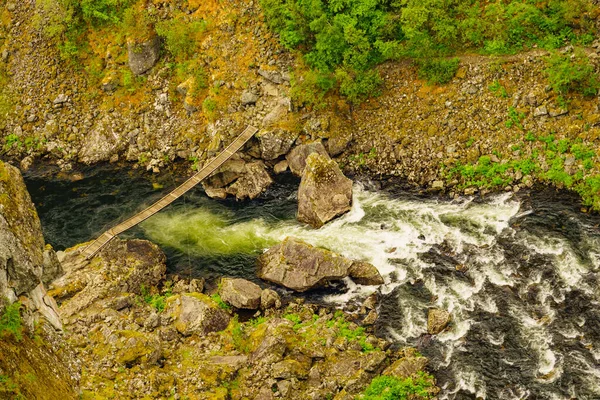 Pequeño Puente Sobre Río Noruega — Foto de Stock