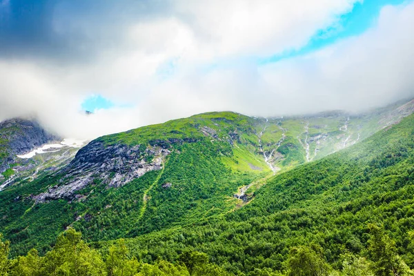 Norvég Hegyvidéki Táj Fjaerland Területén Sogndal Önkormányzata Jostedalsbreen Nemzeti Park — Stock Fotó