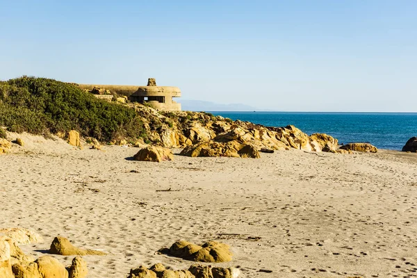 Moře Válečným Bunkrem Pláži Torrecarbonera Punta Mala Andalusie Španělsko — Stock fotografie