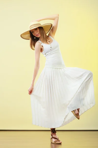 Woman in straw summer hat white dress — Stock Photo, Image