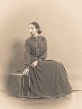 Kadın retro tarzı uzun elbise