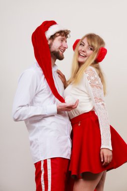 Mutlu sevimli çift kadın ve adam. Noel.