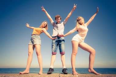 Grup arkadaşlar açık