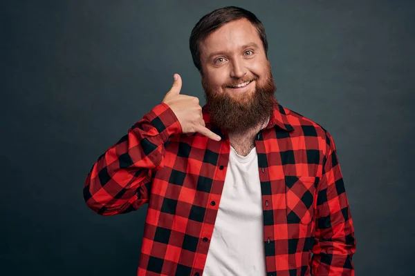 Hombre Barbudo Sexy Romántico Descarado Con Camisa Cuadros Roja Que Imagen De Stock