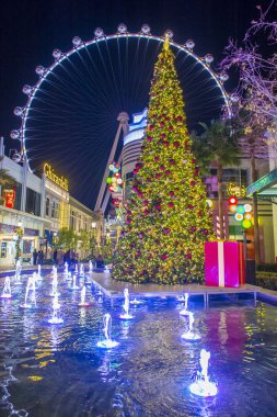 The Linq Winter parq