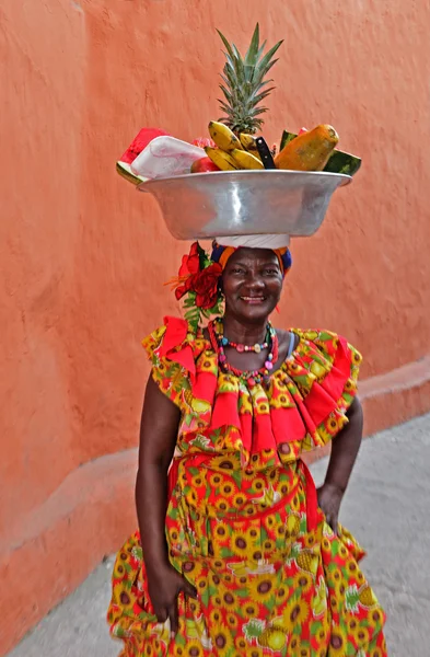 Palenquera meyve satıcı — Stok fotoğraf