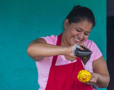 Çiçek ve Palm Festivali Panchimalco, El Salvador