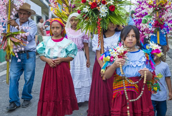 Blomma & Palm Festival i Panchimalco, El Salvador — Stockfoto