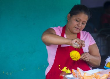 Çiçek ve Palm Festivali Panchimalco, El Salvador