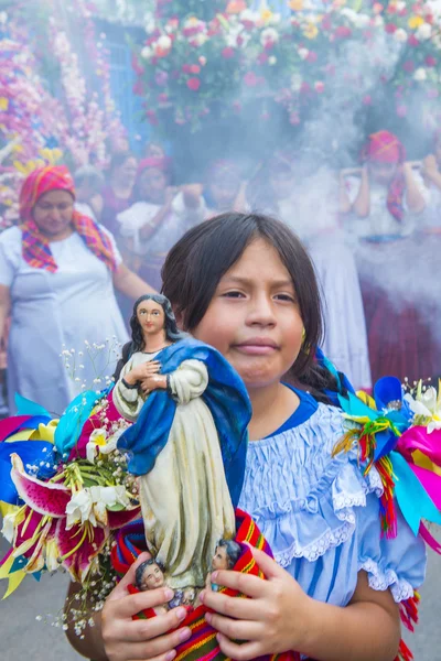 Blomma & Palm Festival i Panchimalco, El Salvador — Stockfoto