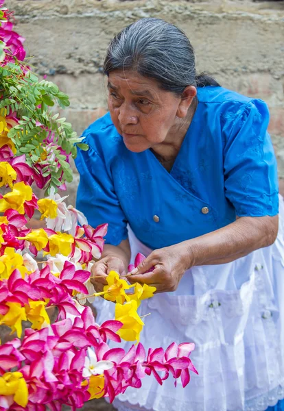 Fête des fleurs et des palmiers en Panchimalco, El Salvador — Photo