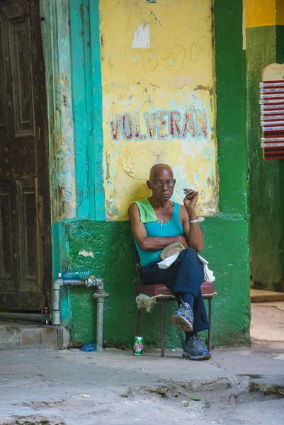Retrato de um homem cubano — Fotografia de Stock