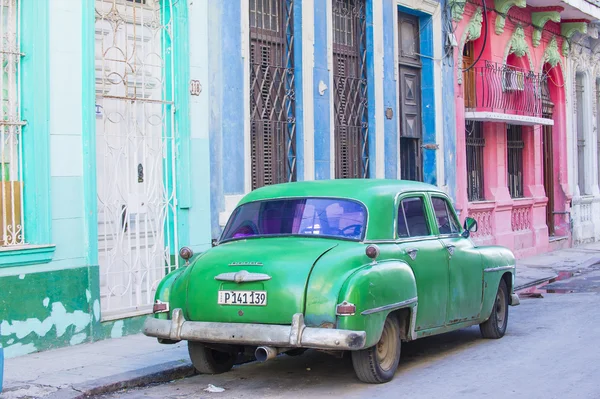 Régi, klasszikus autó, Kubában — Stock Fotó
