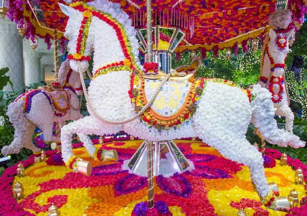 Las Vegas Wynn hotel flower installation — Stock Photo, Image