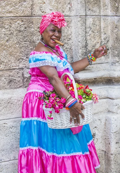 Retrato de uma mulher cubana — Fotografia de Stock