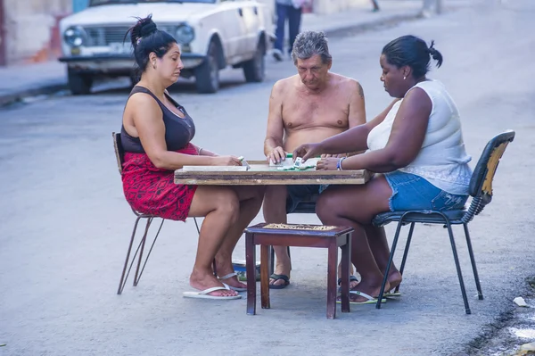 Dominos spelers in Havana, Cuba — Stockfoto