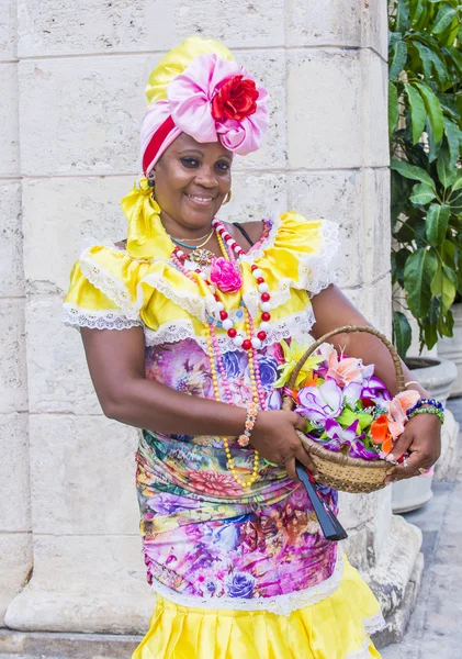 Portret van een Cubaanse vrouw — Stockfoto