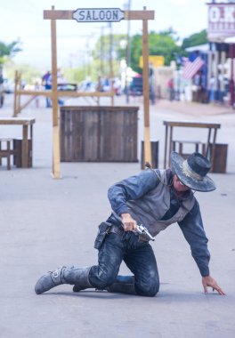 mezar taşı vigilante gün