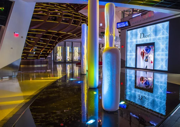 Las vegas kristalleri alışveriş merkezi 