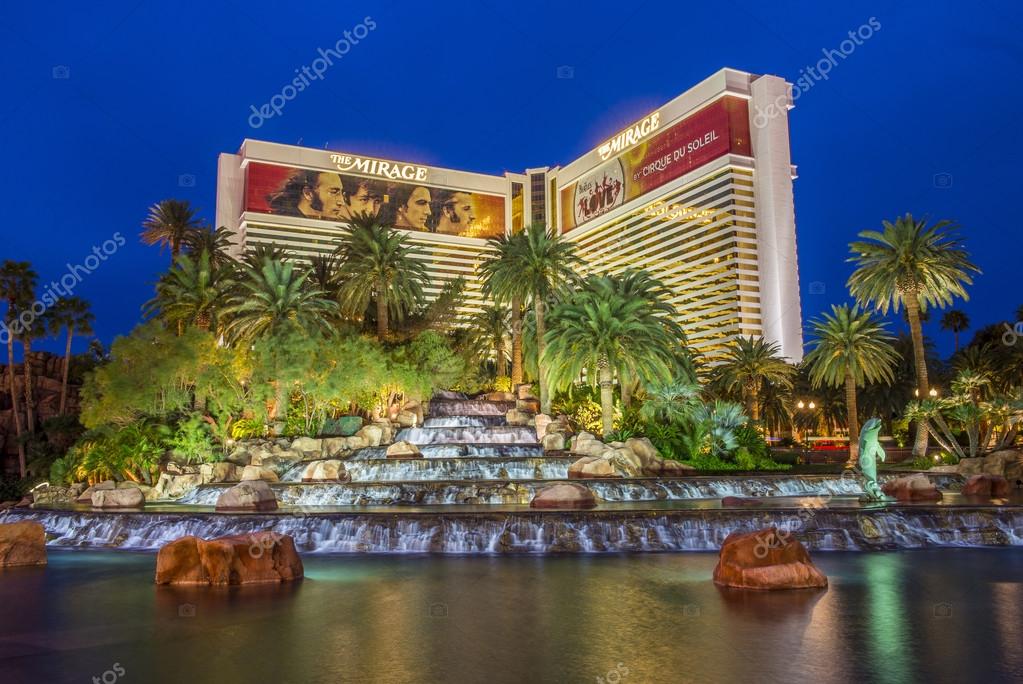 Las Vegas Mirage Stock Editorial Photo © kobbydagan 68982257