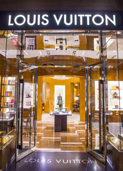 Louis Vuitton store — Stock Photo, Image