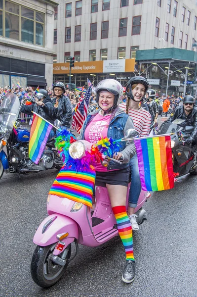 Desfile del orgullo gay de Nueva York — Foto de Stock