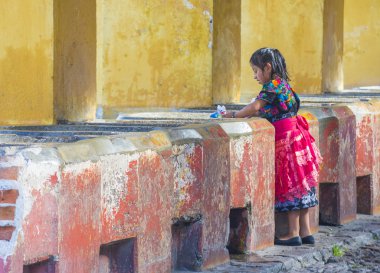 Antigua street laundry