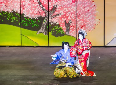 Kabuki gözlük Bellagio'daki çeşmeler