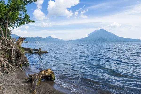 Lago Atitlan — Fotografia de Stock