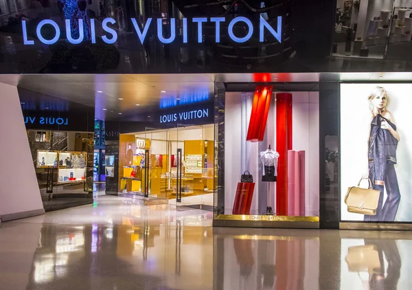 Louis vuitton mağaza — Stok fotoğraf