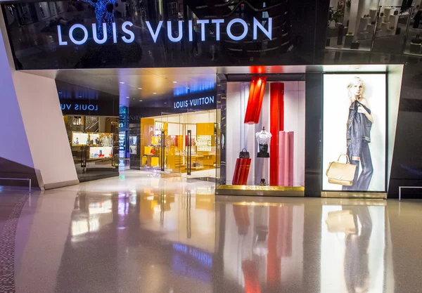 Louis Vuitton store — Stock Photo, Image