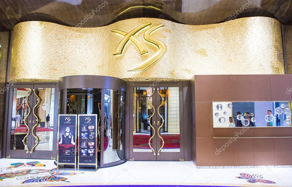 Prada Store in Las Vegas Stock Editorial Photo © kobbydagan 87296236