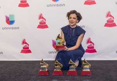 16 yıllık Latin Grammy Ödülleri