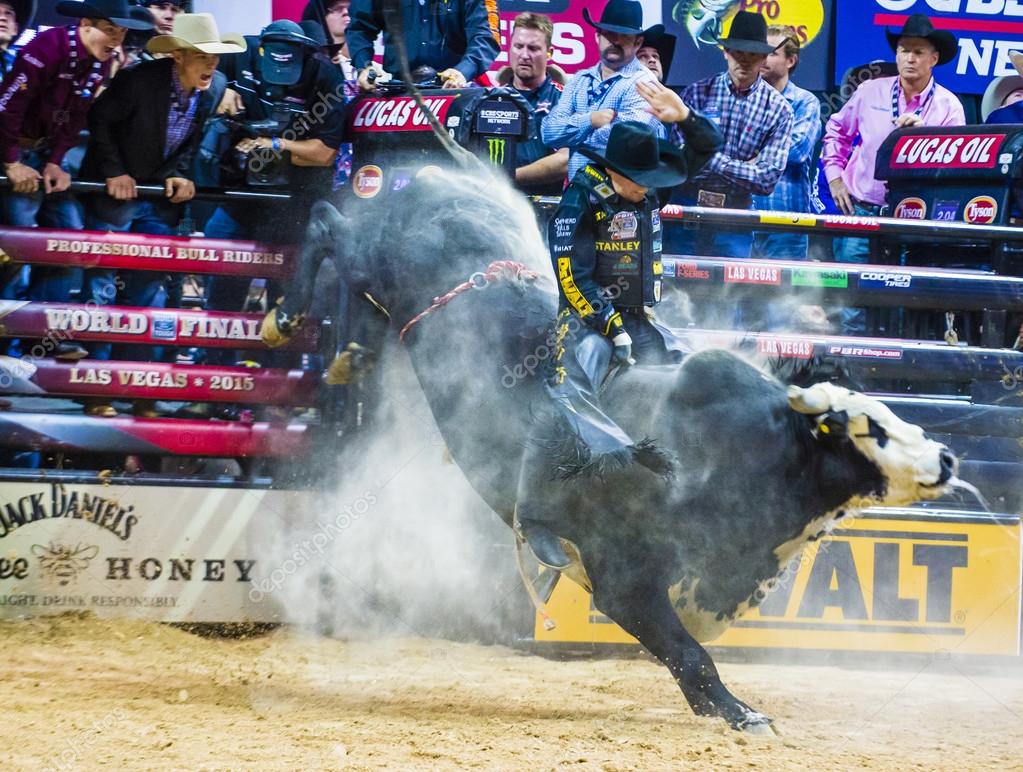 PBR bull riding world finals – Stock Editorial Photo © kobbydagan #92405510