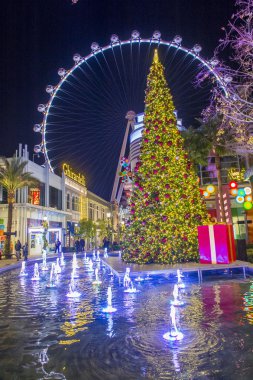 The Linq Winter parq