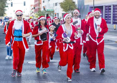  Las Vegas büyük Santa Çalıştır