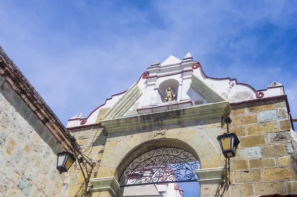 La Basílica de Nuestra Señora de la Soledad en Oaxaca México —  Fotos de Stock
