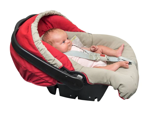 刚出生的婴儿女孩坐在汽车安全座椅与安全带扣 — 图库照片