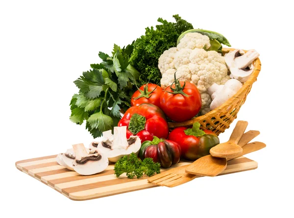 Set fresh vegetables in a basket. — Stock Photo, Image