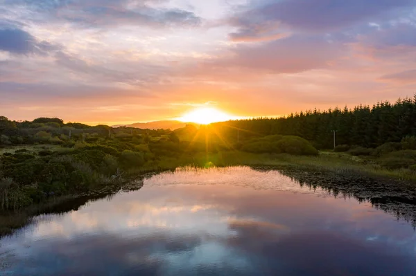 Aerial of lake in a peatbog by Clooney, Portnoo - County Donegal, Ιρλανδία — Φωτογραφία Αρχείου