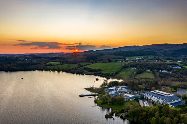 Luchtfoto van The Lake Eske and Harveys Point in Donegal, Ierland — Stockfoto